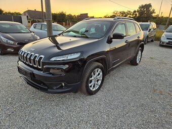 Jeep cherokee - 4