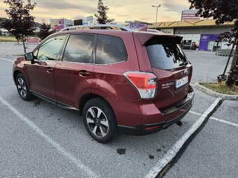Subaru Forester EX - 4