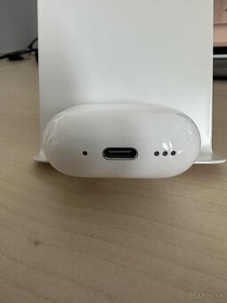 Predám Airpods 4 s ANC (aktívne potlačenie hluku)BA,TT,SC,NR - 4