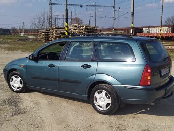 Ford Focus Combi 1.8 Tddi 66kw - 4