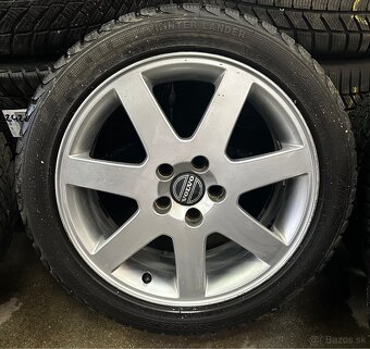 5x108 R17 7J ET52,5 Volvo + 225/45 R17 zimné - 4