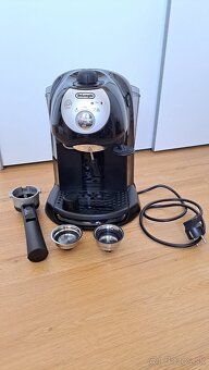 Pákový kávovar DeLonghi - 4