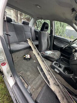 Honda Civic 6g diely - 4