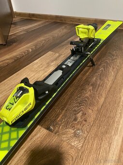 Predám Top lyže FISCHER RC4 Worldcup SC Pro + R - 4