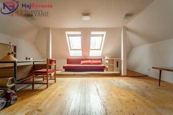 NÁMESTIE ANDREJA HLINKU - 120m2 dvojdom s 3 samostatnými vst - 4