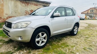 Toyota RAV4 4x4 - 4