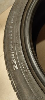 Zimné Kumho WinterCraft 225/45/17 94V - 4