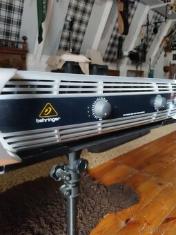 zosiľňovač Behringer iNuke  NU 6000  ako nový  - 4