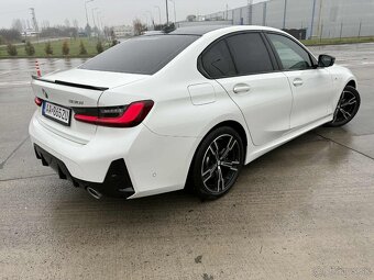 BMW 330i M pacet - 4