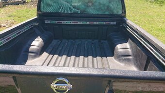 Nissan navara D40 2.5DCI - 4