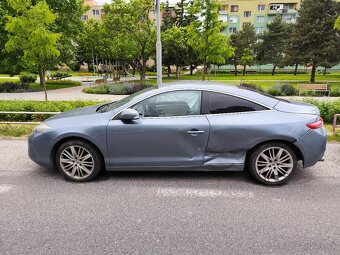 Renault Laguna Coupe - 4