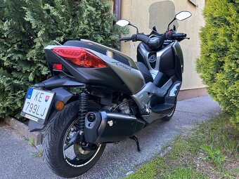 Yamaha XMAX 300 - 4