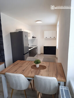 PRENÁJOM Byt 2+1 (54 m2) centrum, Spišská Nová Ves - 4