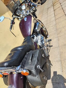 Yamaha Virago 700 - 4