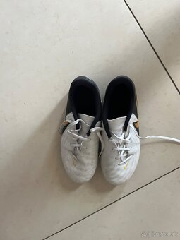 Kopačky Nike velkosť37 a pól - 4