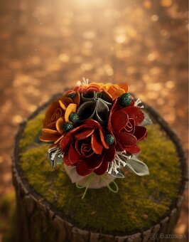 Ručne vyrábaná dekorácia s kvetmi - 4