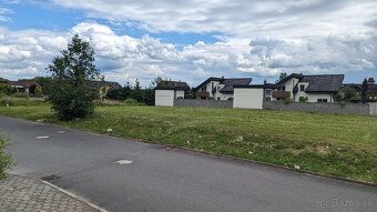 predaj stavebného pozemku 878 m2 - 4