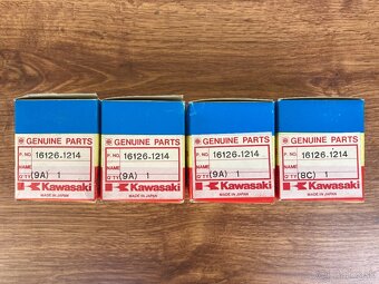 Nové vákuové piesty karburátora na Kawasaki KLX 650 - 4