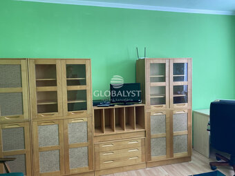 Prenájom priestranného 3-izbového bytu na Humenskej ulici v  - 4