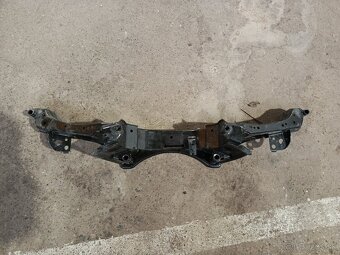 Zadná náprava BMW X1 - 4