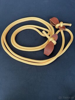 Westernove otaze so slobber straps - 4