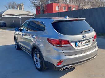 HYUNDAI GRAND SANTA FE 2,2 CRDi Premium 4x4 147kw (SUV 5d - 4
