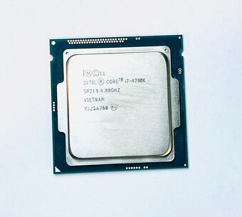 Predám RX590 8GB - 4