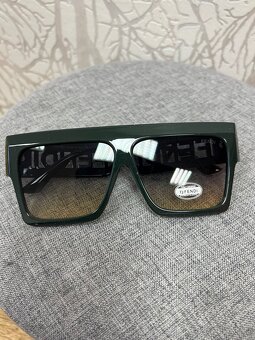 Damske Fendi slnecne okuliare - 4