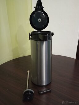 TERMOSKA S DAVKOVACOU PUMPOU 1,8l - 4