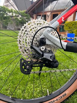 Cube reaction hybrid pro 625 - 4