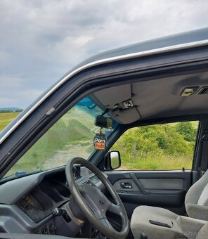Mitsubishi Pajero - 4