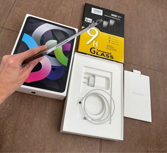 Apple iPad Air 4 64GB Wifi Space Grey - 4