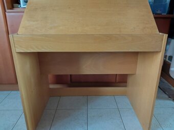 Predám vyklápací písací - rysovací stôl, aj priveziem - 4