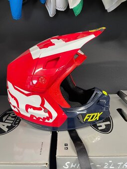 Mx prilba fox v2 nova - 4