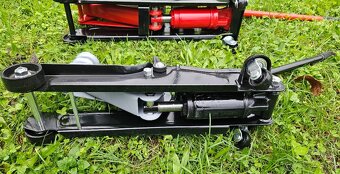 Hydraulicky zdvihak 2,5t a 3t - 4