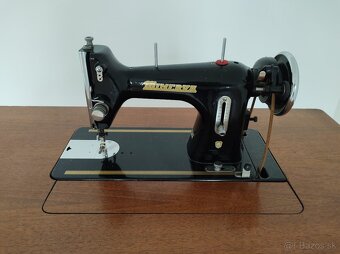 Šijací stroj MINERVA 123 - 4