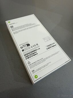 iPhone 17 Pro max - 4