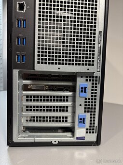 #122 Dell 5820/Xeon E2125/32GB DDR4/RX580 8GB/W11 - 4