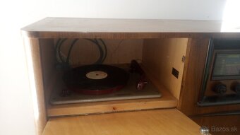 Predám starožitné gramoradio - 4