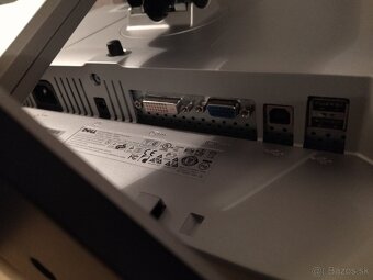 Monitory Dell Ultrasharp 2009Wt 2ks (+ PC Dell grátis) - 4