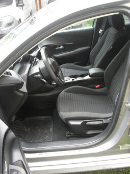 Peugeot e-208 50 kWh Style - Elektrický rv. 2023 - 4