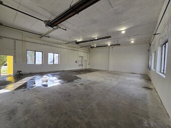 Ponúkam garáž + kanceláriu na prenajom 185 m² - 4