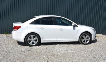 Chevrolet Cruze 1.8 SR voz, Automat - 4