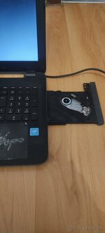 Predám notebook HP - 4