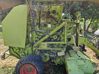 Balikovač claas rolant 250 roto cut - 4