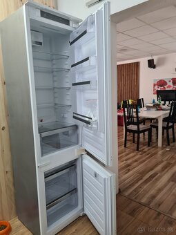 Whirlpool ART 9810/A+ – vstavaná chladnička s mrazničkou - 4