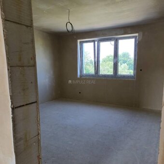 MODERNÝ dvojpodlažný dom v radovej zástavbe, Prešov, Šalgoví - 4