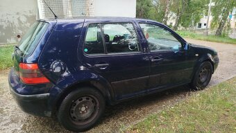 VW GOLF - 4