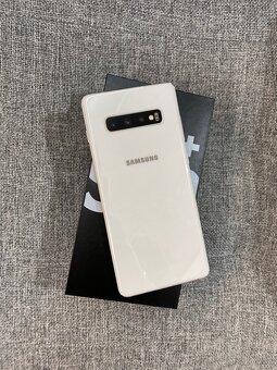 Samsung Galaxy S10+ (plne funkčný) pekný stav - 4