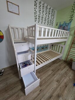 Poschodová posteľ s úložným priestorom - 4
